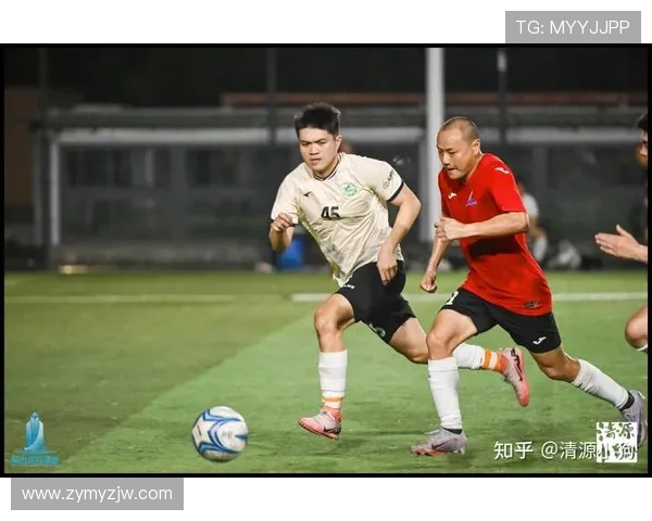 足球明星莺莺燕燕的精彩瞬间与动人风采尽在此图集展示